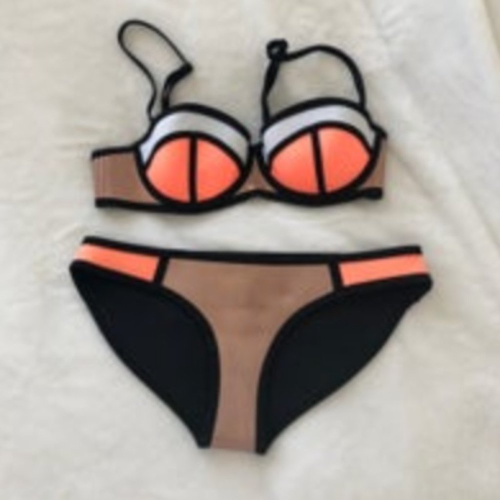Triangl bikini top